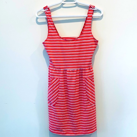 🛍2/$25 Women’s Guess baby doll dress - Picture 1 of 3